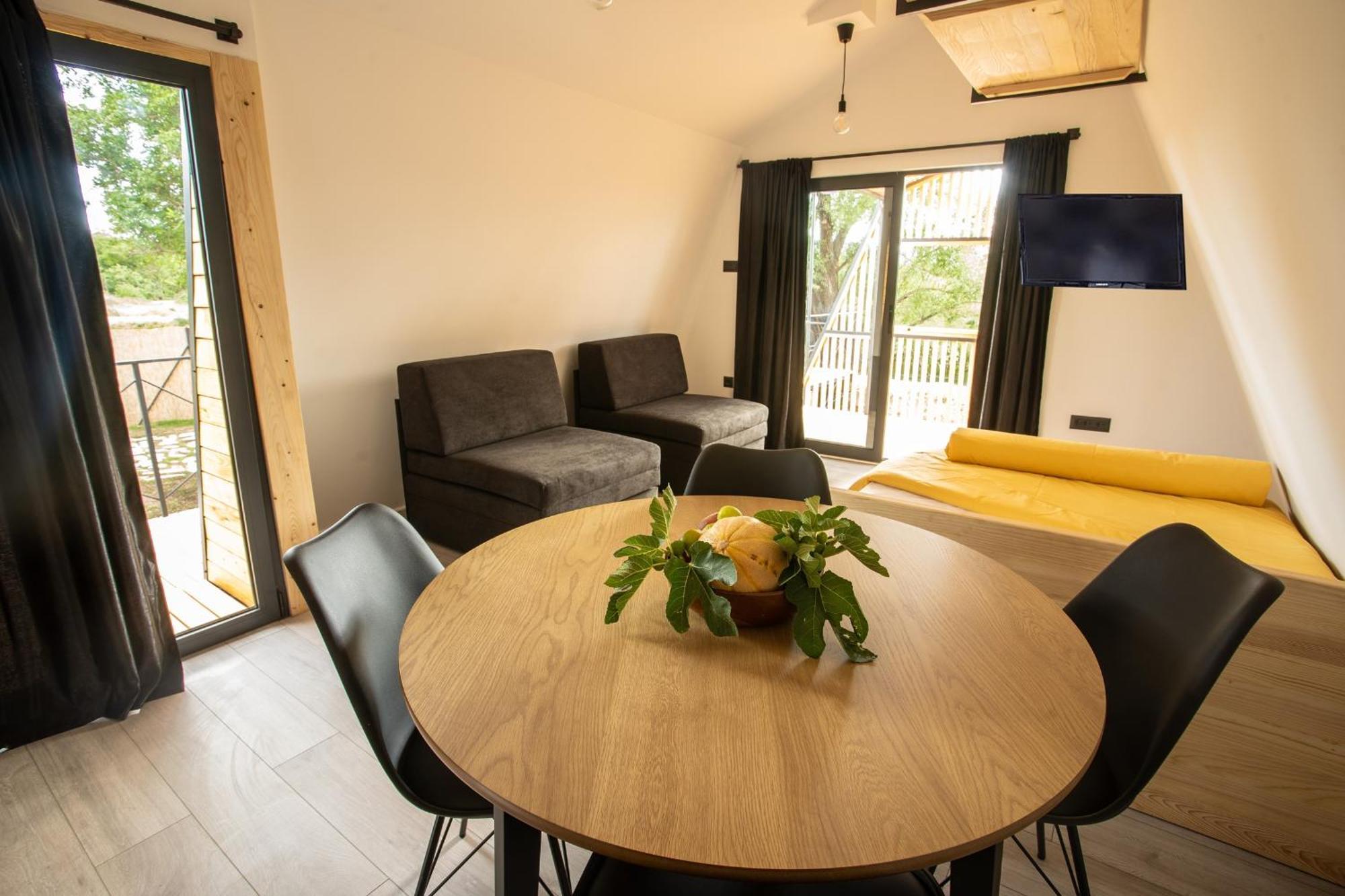 Glamping House Two Rivers Ljubuški Zewnętrze zdjęcie